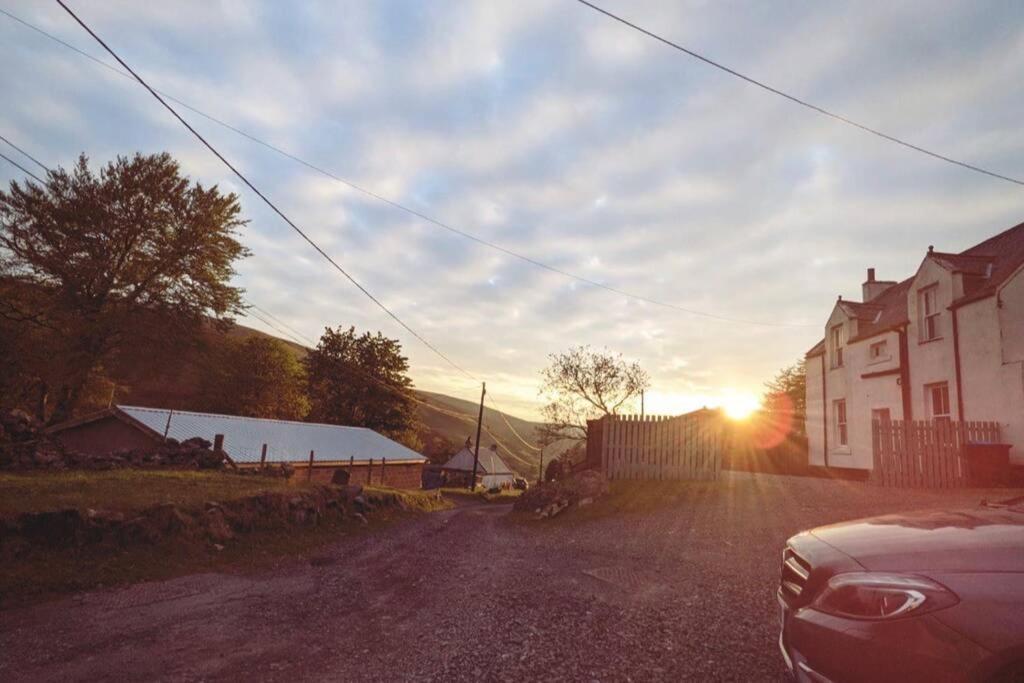 Glendyne Cottages, Highest Village In Scotland Wanlockhead Exterior photo